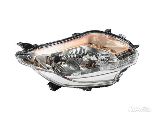 Фара правая Mitsubishi L200