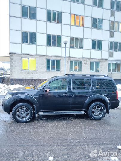 Nissan Pathfinder 2.5 AT, 2013, 247 000 км