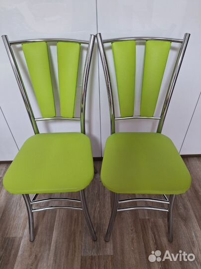 Стулья кухонные комплект из 4 штук б/у