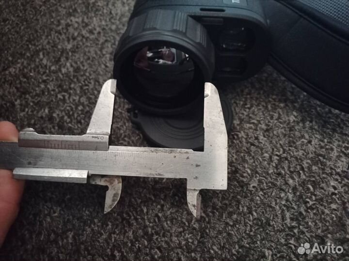 Тепловизор с дальномером cono Tracer 50 LRF