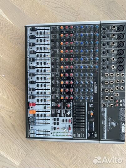 Микшерный пульт behringer xenyx 1832