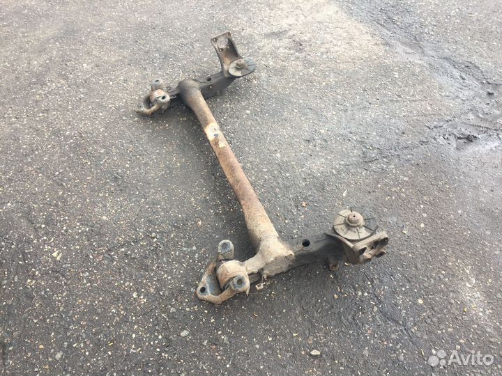 Задняя балка Opel Astra H