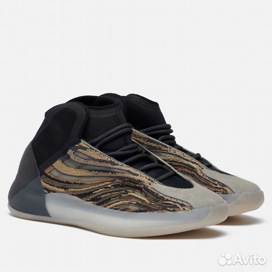 Кроссовки adidas yeezy 39,5 EU