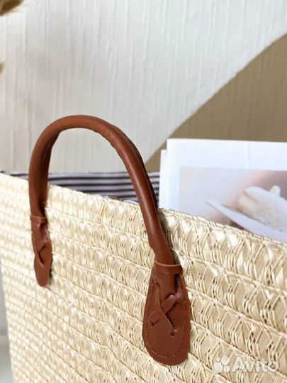 Хранение для косметики и коробка косметики