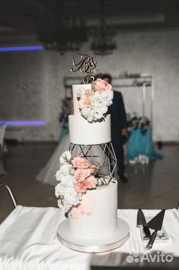 Свадебный торт на заказ