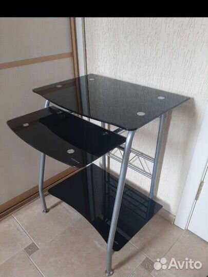 Компьютерный стол стеклянный бу
