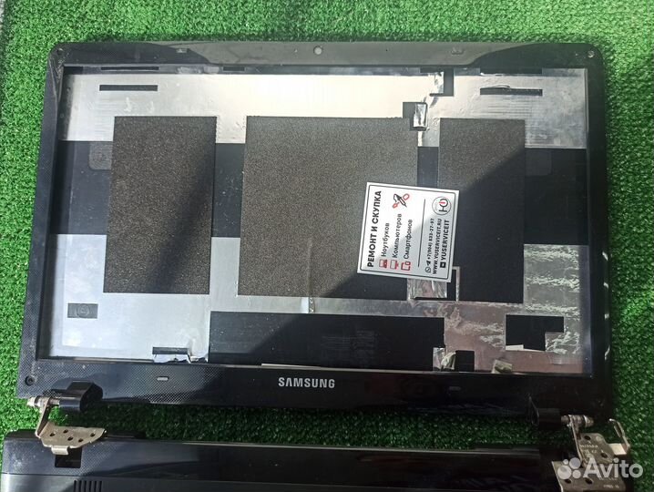 Корпус крышка рамка поддон топкейс samsung np355e5