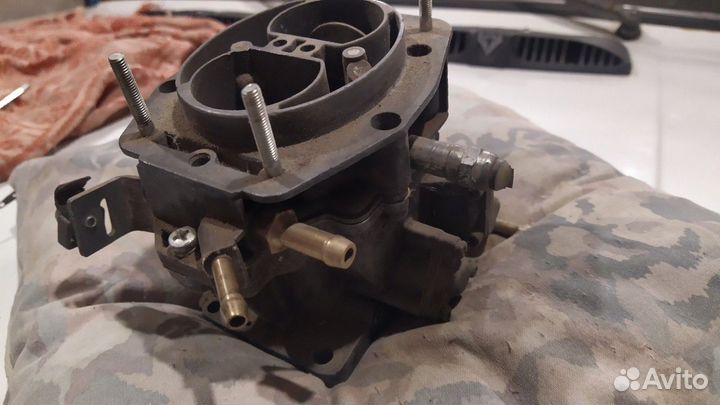 Карбюратор 21083