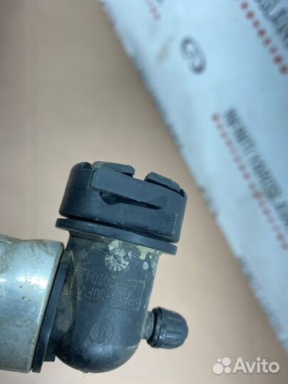 Патрубок системы охлаждения Peugeot 3008 EP6 2012