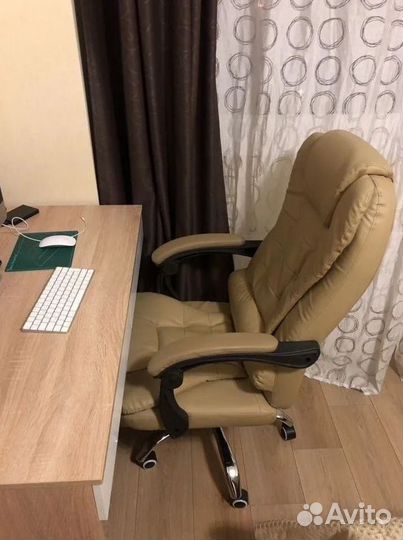 Компьютерное кресло офисное с функцией массажа