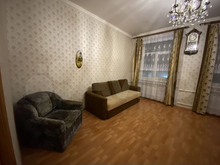 2-к. квартира, 64 м², 2/6 эт.