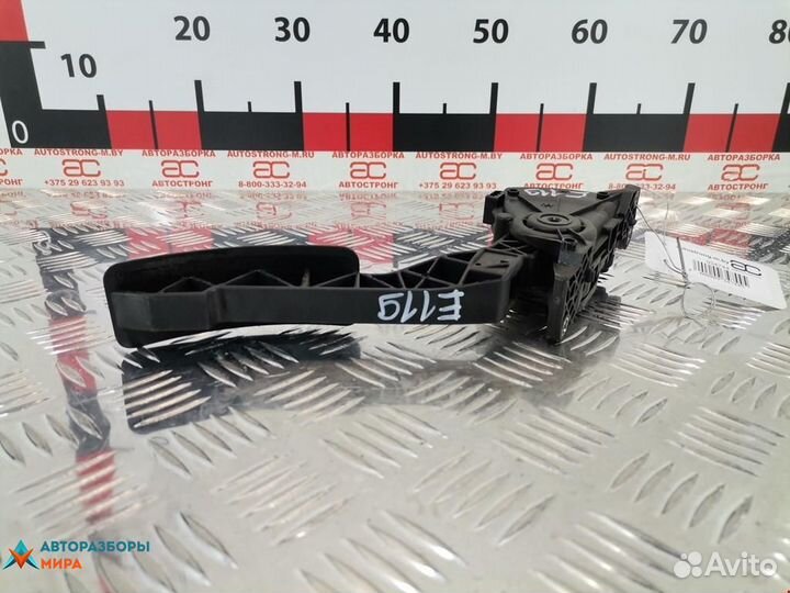 Педаль Dacia Logan 2008 6001548477