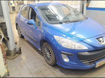 Peugeot 308 1.6 AT, 2010, 178 000 км, с пробегом, цена 490 000 руб.