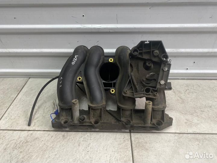 Впускной коллектор Mercedes-Benz W210