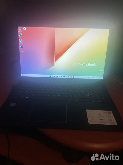 Ноутбук asus новый
