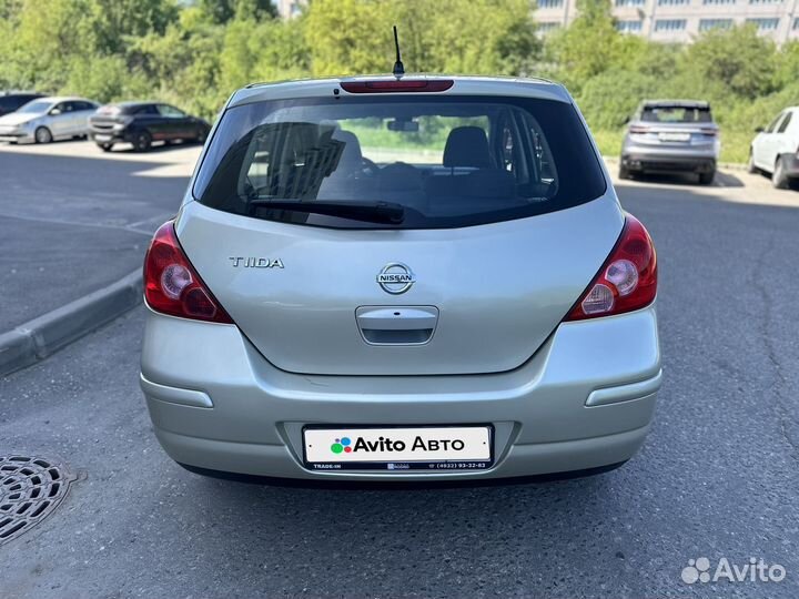 Nissan Tiida 1.6 AT, 2008, 180 000 км