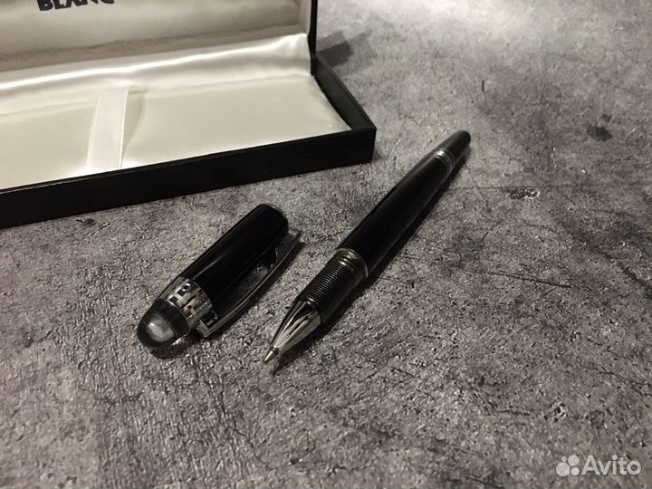 Montblanc ручка