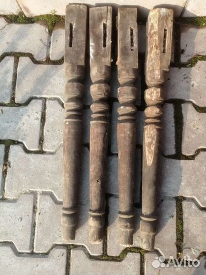 Старинные деревянные балясины. Лот 2