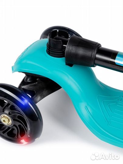 Самокат boss детский (светящиеся колеса) бирюзовый