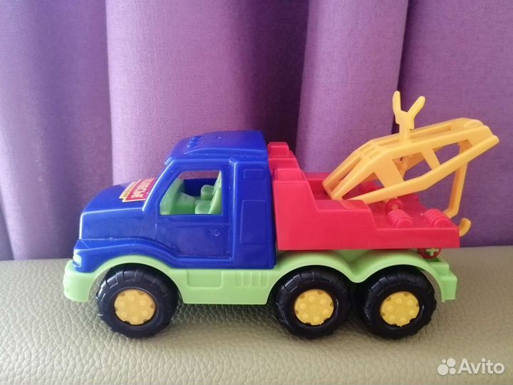 Эвакуатор детский