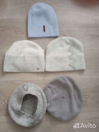 Берет2 шт, шапки 3 шт