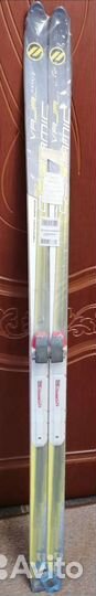 Лыжи беговые детские 160 и лыжные палки 130