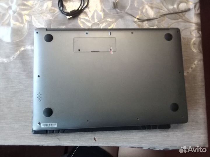 Ноутбук azerty