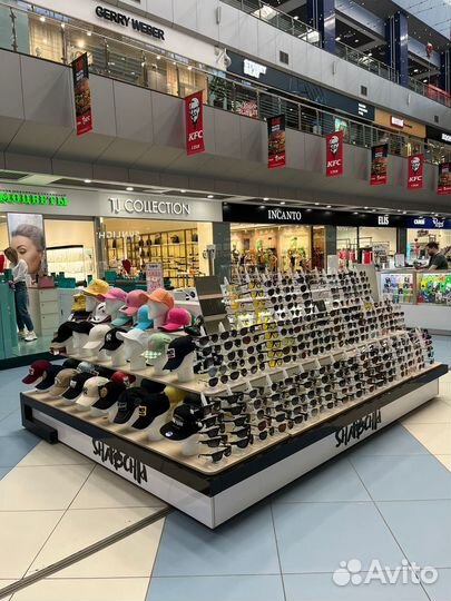 Продавец консультант аксессуары трц Родник