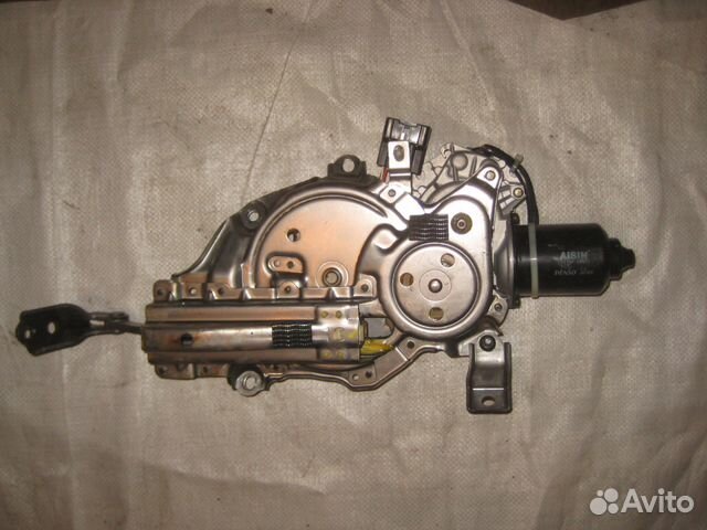 Механизм открывания багажника Lexus RX 2003-2009