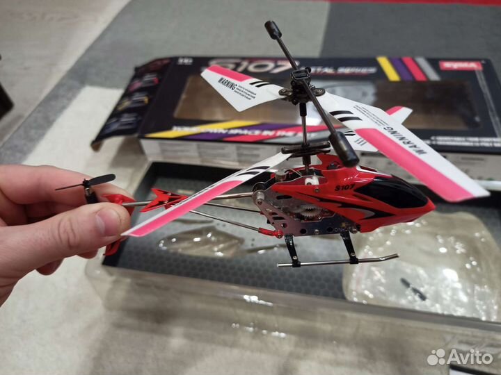 Радиоуправляемый вертолет Syma S107G