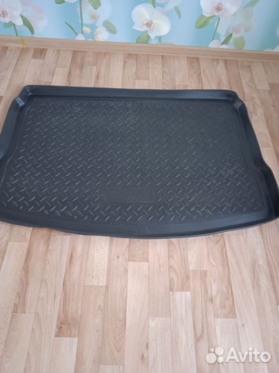 Коврик багажника