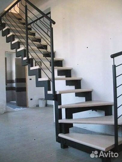 Лестницы на металлокаркасе с отделкой