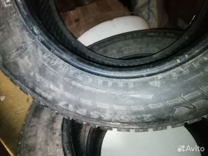 Nokian Tyres Hakkapeliitta 1 235/65 R17