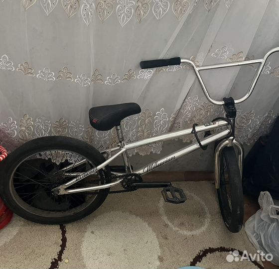 Трюковой велосипед bmx