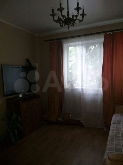 4-к. квартира, 81 м², 1/2 эт.