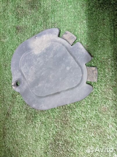 Лючок локера Audi Allroad quattro 2012