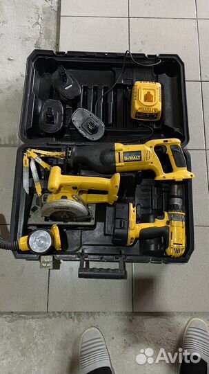 Набор инструментов dewalt