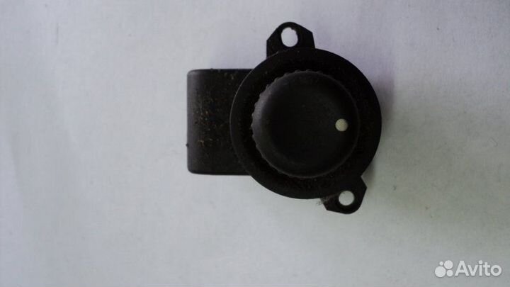 Кнопка управления зеркалами Renault Laguna 1.8