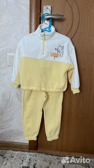 Костюм спортивный