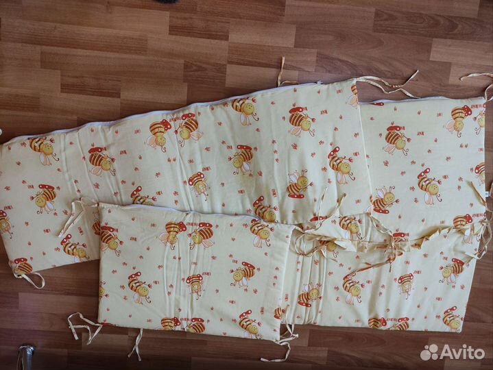 Бортики в кроватку