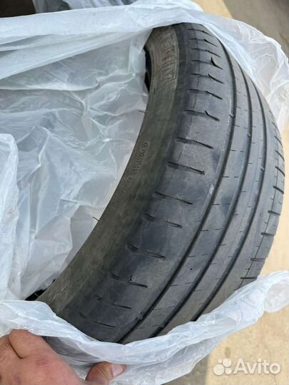 Michelin Pilot Sport 3 PS3 235/45 R18