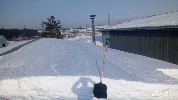 Уборка снега с кровель. Уборка территорий