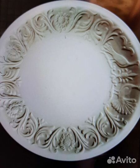 Большое Блюдо с выпуклым рисунком