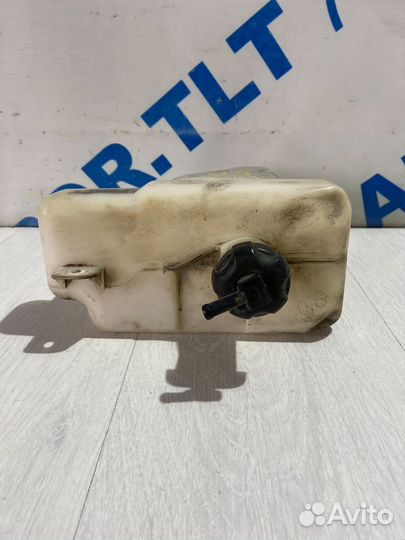 Бачок расширительный mazda CX-7 2.3 ат