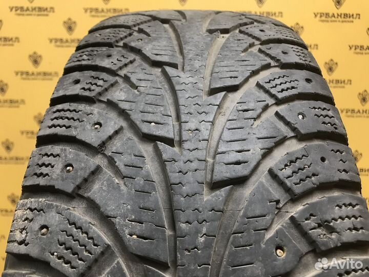 Hankook Winter I'Pike 215/65 R16 98