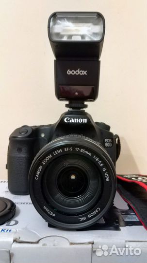 Canon EOS 60D Kit EF-S 17-85mm f/1.4-5.6 IS USM MA