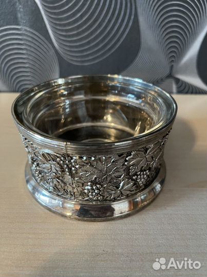 Из Англии посеребренные предметы