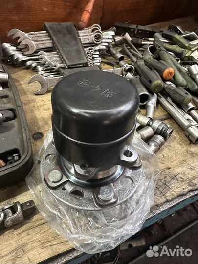 Подшипник ступицы в сборе kia optima задний абс