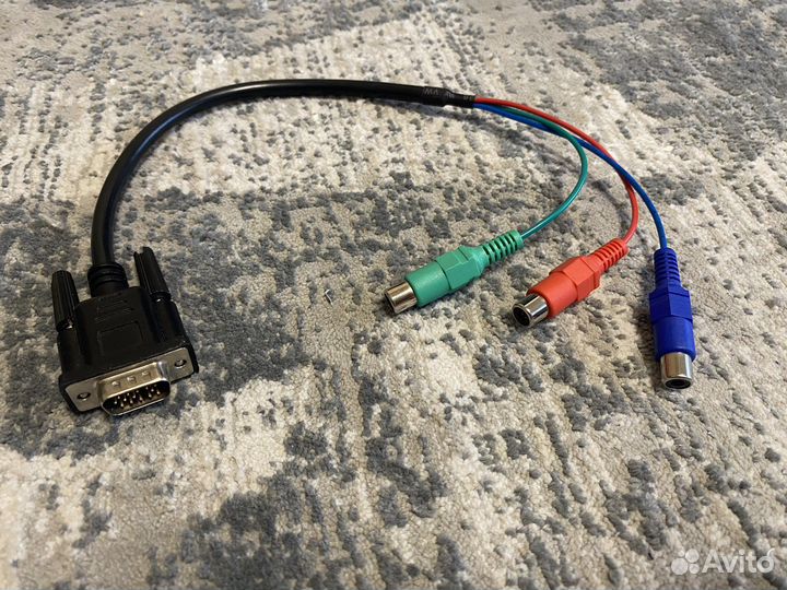 Адаптер с VGA на 3RCA (RGB)
