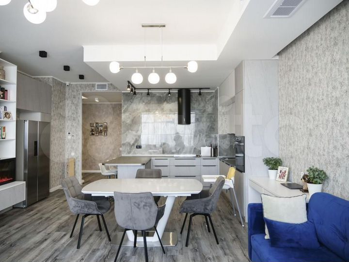 2-к. квартира, 54,3 м², 5/18 эт.